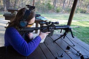 Women shooting MSSA at the range